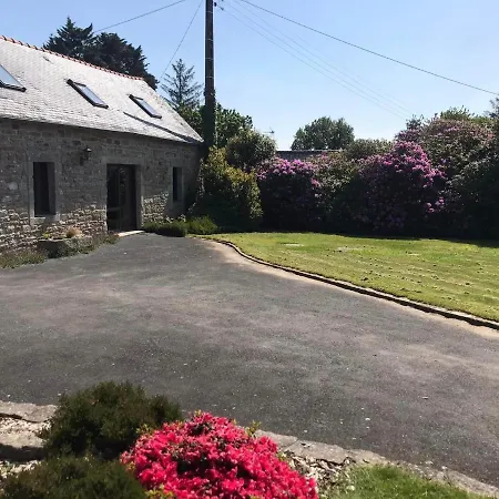 Maison Ti Ar Roz A La Campagne Et Proche De La Mer Holiday home